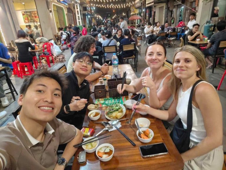 ha noi food tour guides