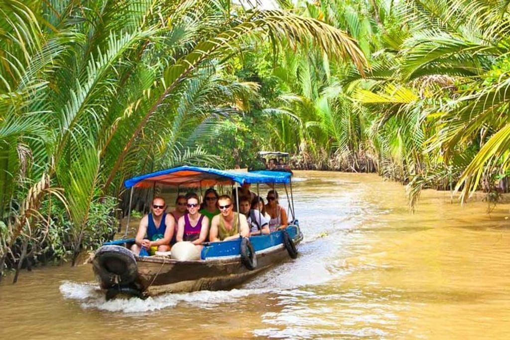 Vườn dừa Bến Tre