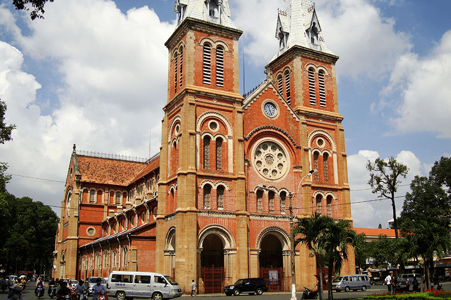 Vẻ quyến rũ thuộc địa Hồ chí minh