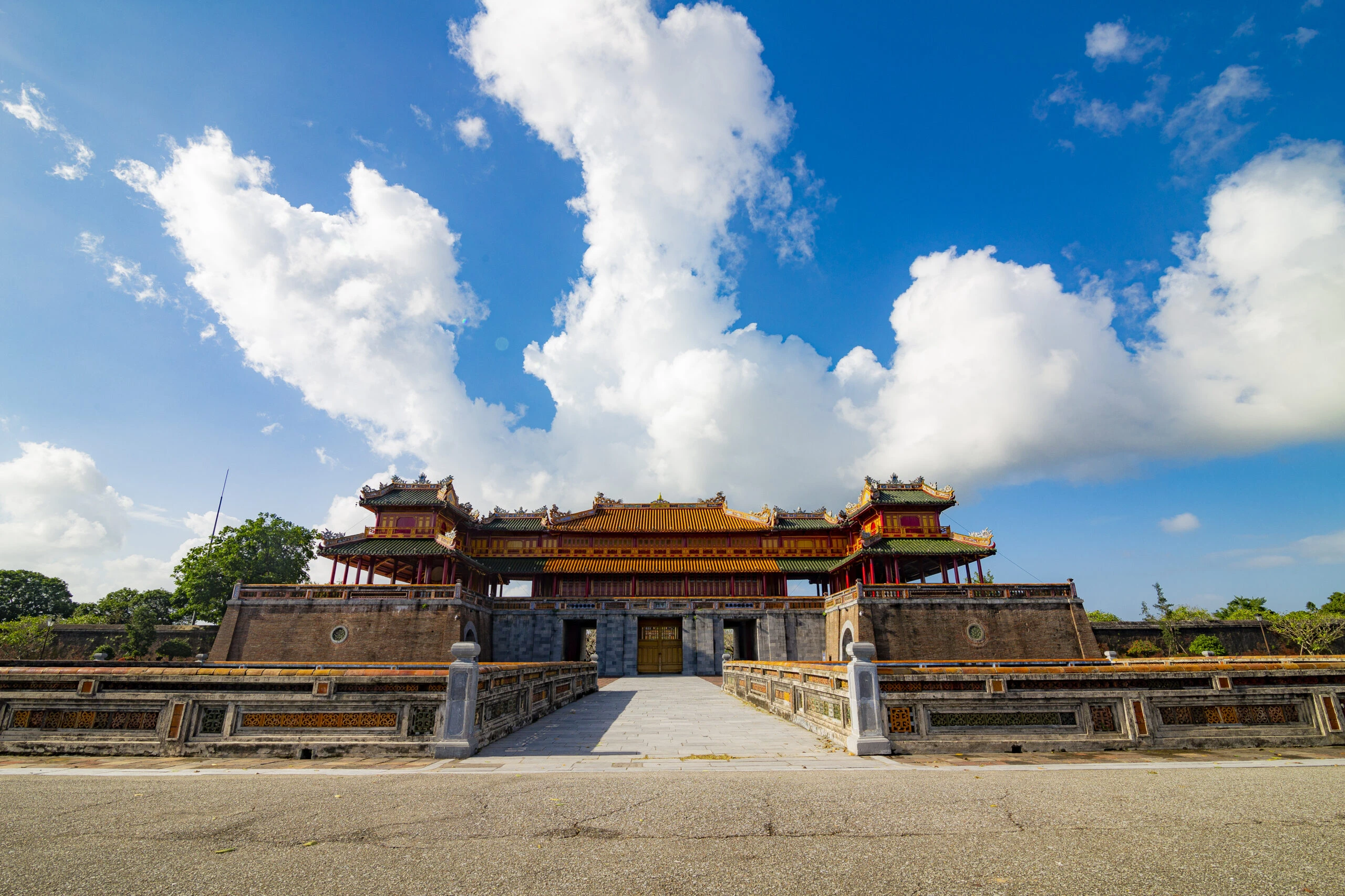 🏯 5 Great Places to Visit in Hue: Your Ultimate Travel Guide to Vietnam’s Royal Capital 1 Great Places to Visit in Hue