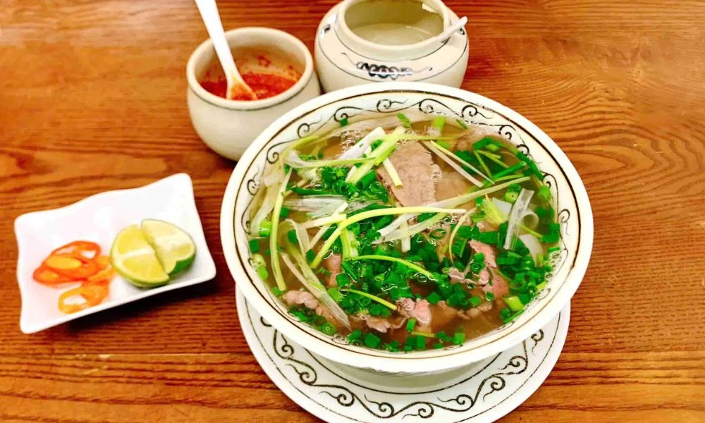 Hanoi Food Tour Guide: The Ultimate Old Quarter Culinary Map 6 pho bo