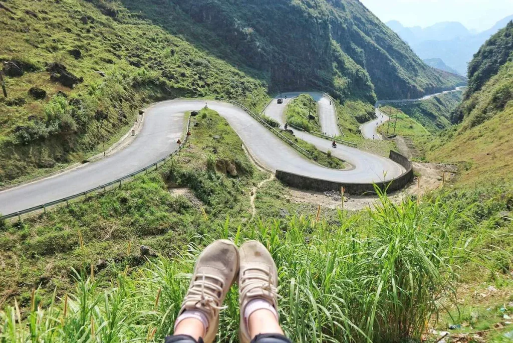 Đèo Tham Mã — Con đường ngoằn ngoèo huyền thoại