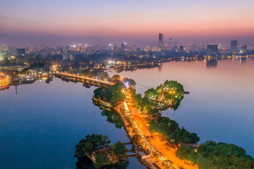 Hanoi 2 Day Itinerary 2026: 10 Best Attractions & Travel Guide MAP 11 West Lake (Ho Tay) & Tran Quoc Pagoda