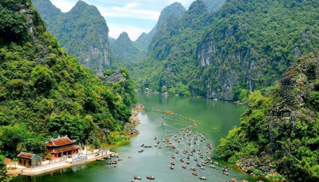 Ninh Binh Travel Map Guide