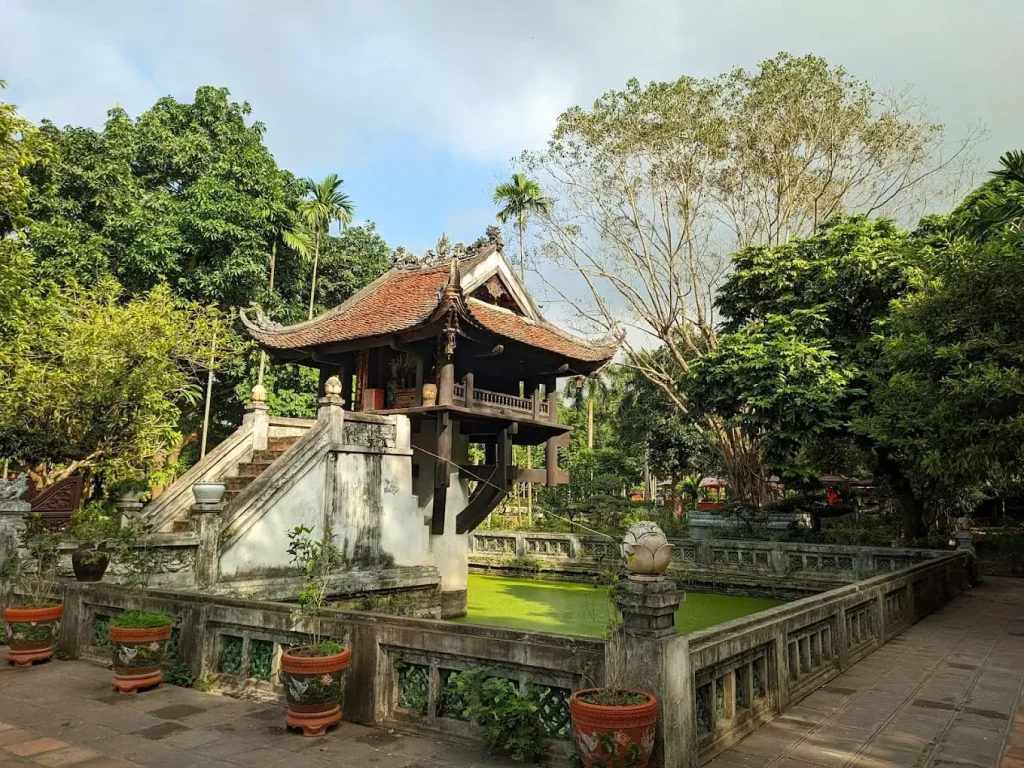 Hanoi 2 Day Itinerary 2026: 10 Best Attractions & Travel Guide MAP 4 One Pillar Pagoda